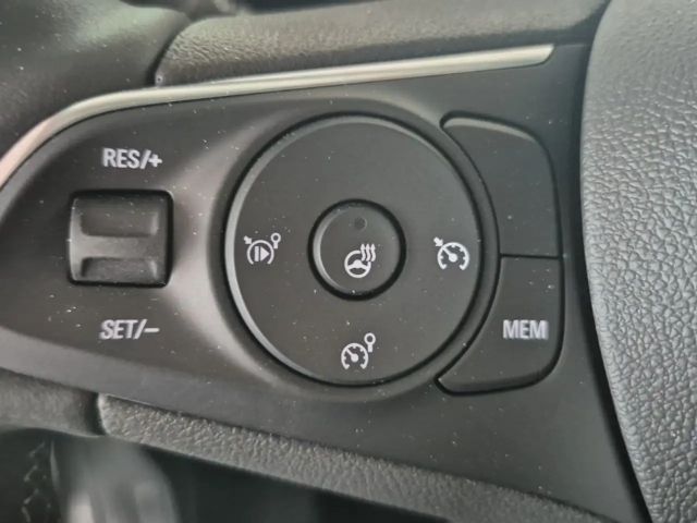 Opel Combo-e Life
