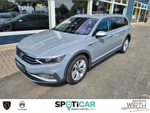 Volkswagen Passat Variant 2.0 TDI DSG 4M Alltrack NAVI+LED+AHK 2022 Diesel