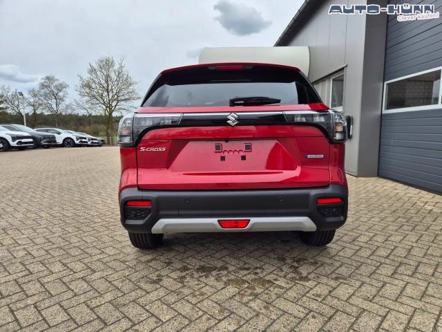 Suzuki S-Cross