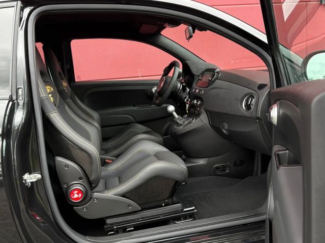 Abarth 695