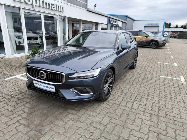 Volvo V60 T6 Recharge Plug-In Hybrid AWD 360°/ACC/BLIS 2025 Hybride / Benzine