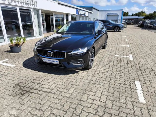 Volvo V60 B4 Benzin ACC BLIS Frontscheibenhzg 2024 Benzine