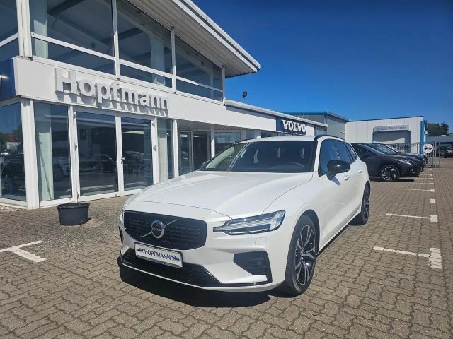 Volvo V60 B4 (Benzin) Aut. Plus Dark ACC/Navi/Kamera 2024 Benzine