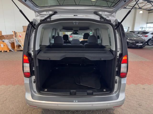 Ford Grand Tourneo