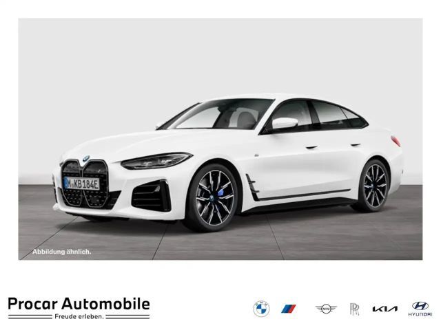 BMW i4 eDrive35 Gran Coupé M Sport HUD ACC RFK NAVI LED 2023 Elektrisch