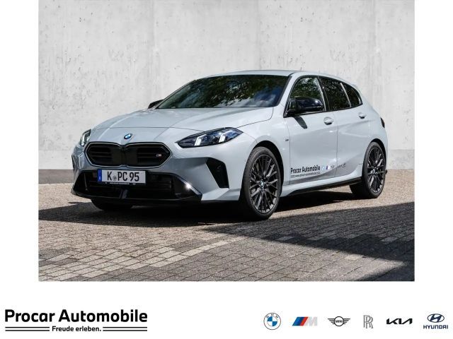 BMW 135 M135 xDrive - M Sport HUD 360°KAM RFK NAVI LED LM 2026 Benzine