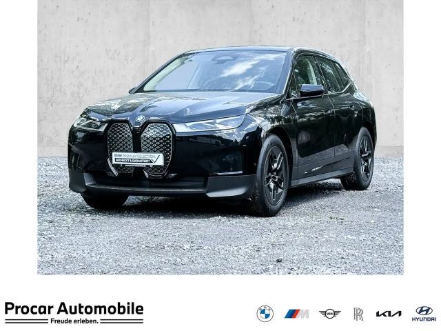BMW iX xDrive50 HUD+ACC+AHK+RFK+NAVI+Standh.+LED 2025 Elektrisch