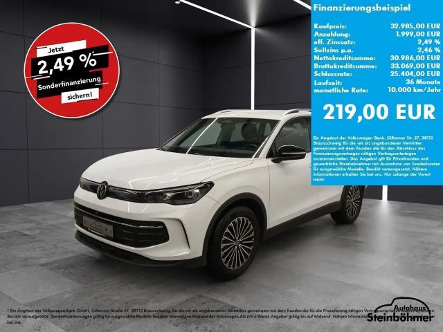 Volkswagen Tiguan Goal 1.5eTSI DSG IQ.Light NAV AHK AreaView 2025 Benzine