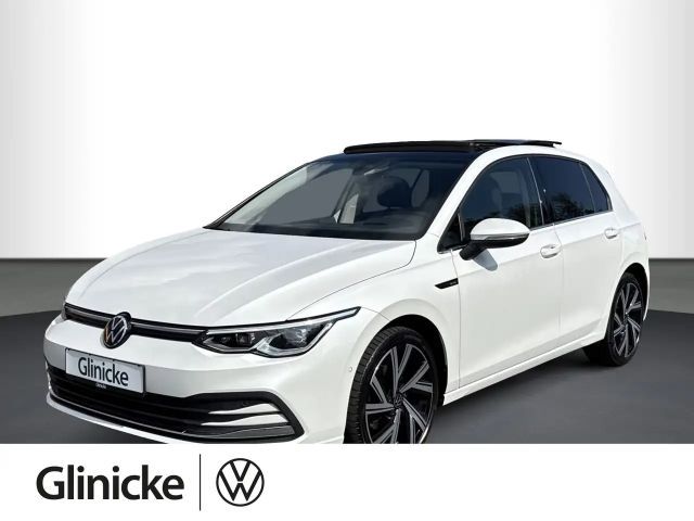 Volkswagen Golf VIII Style 2.0 TDI DSG, AHK, HEAD-UP, PANO 2022 Diesel