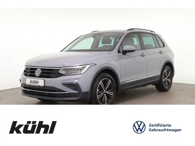 Volkswagen Tiguan 1.5 TSI DSG Life LED/ACC/Kamera/Navi/AHK 2022 Benzine