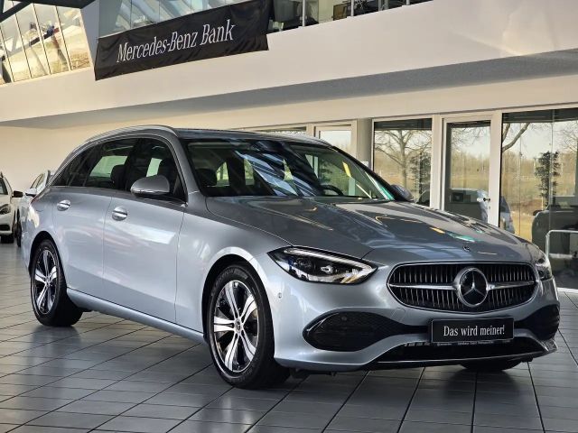 Mercedes-Benz C 180 T Avantgarde DISTRONIC+DIGITAL-LIGHT+TOTWI 2023 Benzine