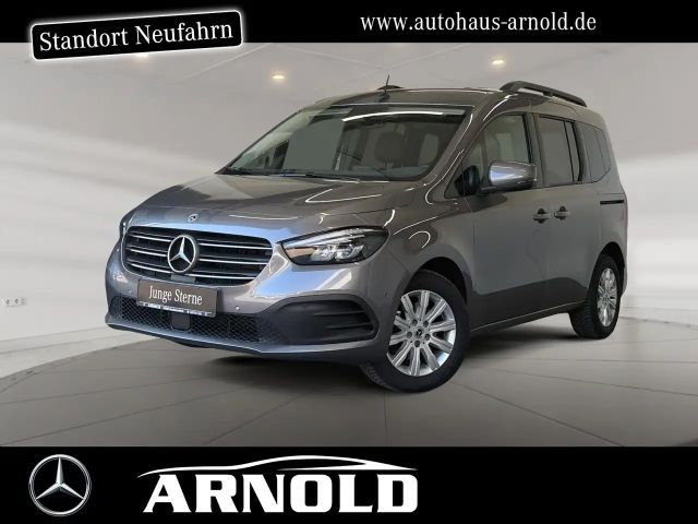 Mercedes-Benz T-Klasse T 180 d PROGRESSIVE LED Navi KeylessGo Kamera ! BC 2025 Diesel
