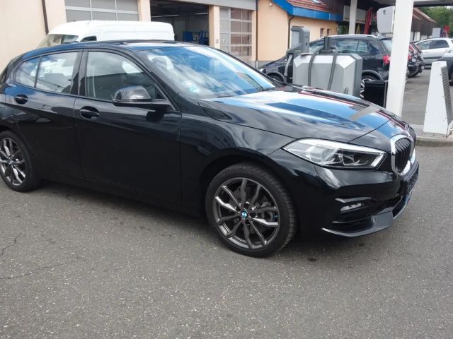 BMW 120