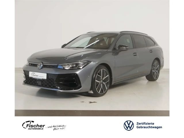 Volkswagen Passat 2.0 TSI 4Mot. R-Line Signature DSG Pano 2025 Benzine