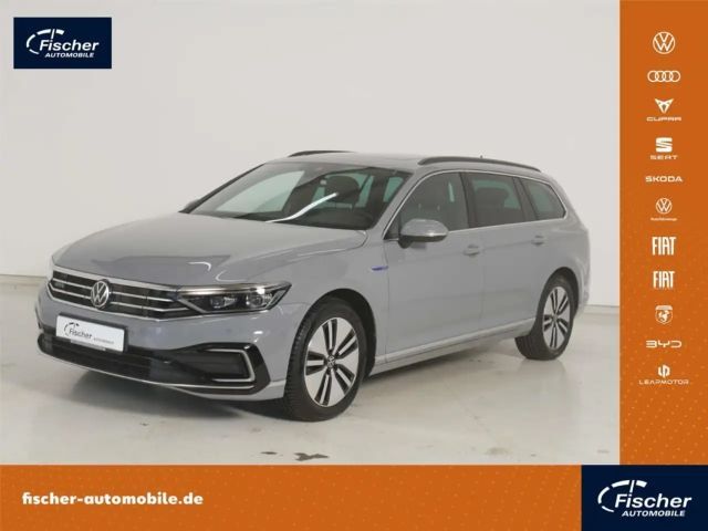 Volkswagen Passat Variant 1.4 TSI DSG eHybrid GTE PANO/NAV 2022 Hybride / Benzine