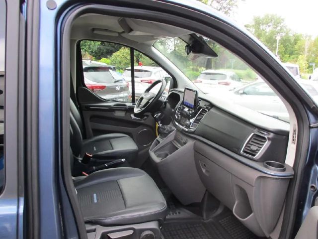 Ford Tourneo Custom