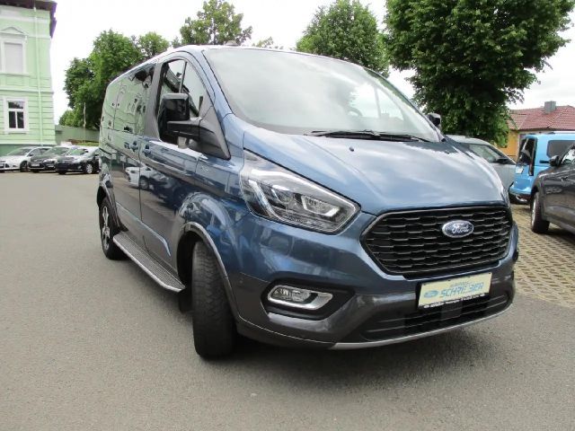 Ford Tourneo Custom