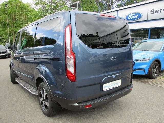 Ford Tourneo Custom