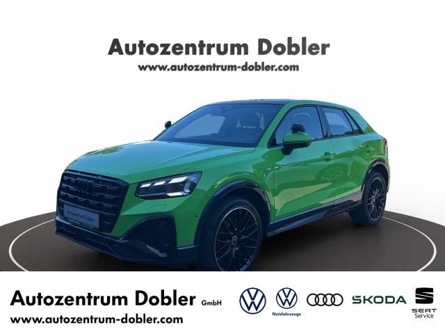 Audi Q2 S line 35 TFSI 110KW Fahrschulwagen Matrix Navi 2024 Benzine
