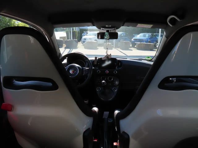 Abarth 695