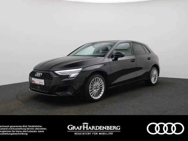 Audi A3 Sportback 35 TFSI advanced LED Navi SHZ 2024 Benzine