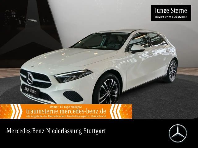 Mercedes-Benz A 250 e AHK+LED+KAMERA+8G 2023 Hybride / Benzine