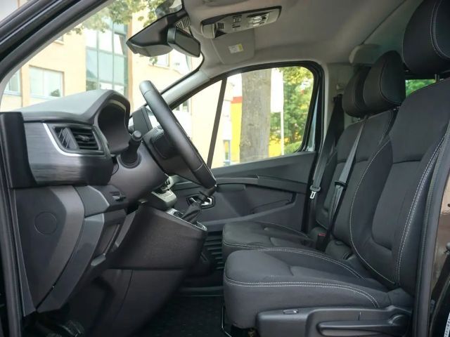 Nissan Primastar