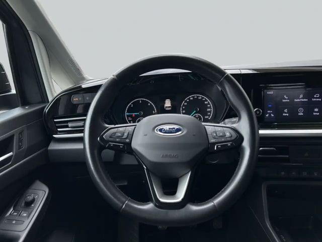 Ford Grand Tourneo