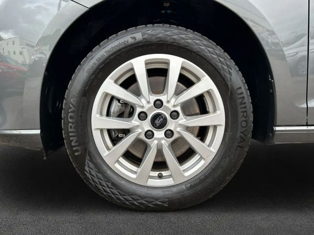 Ford Grand Tourneo
