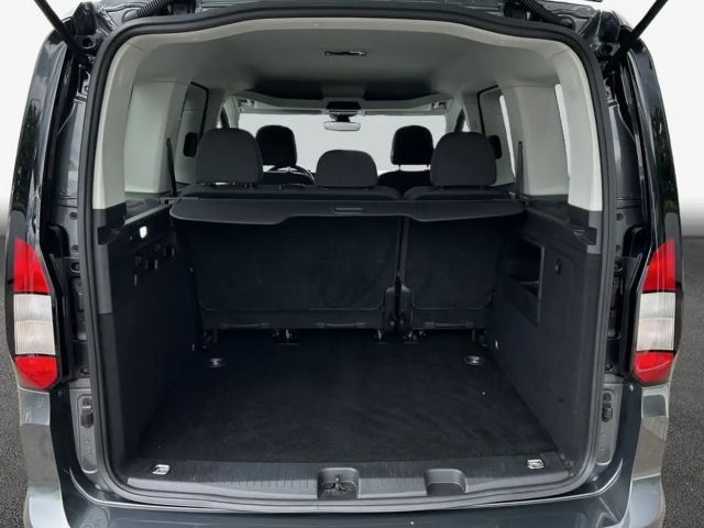 Ford Grand Tourneo
