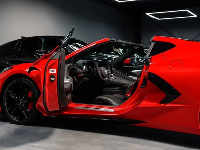 Corvette C8