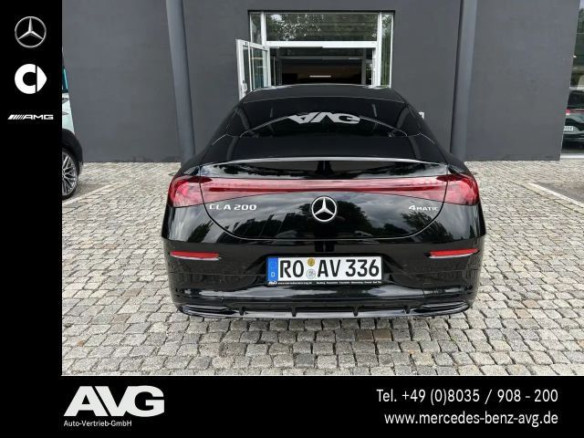 Mercedes-Benz CLA 200