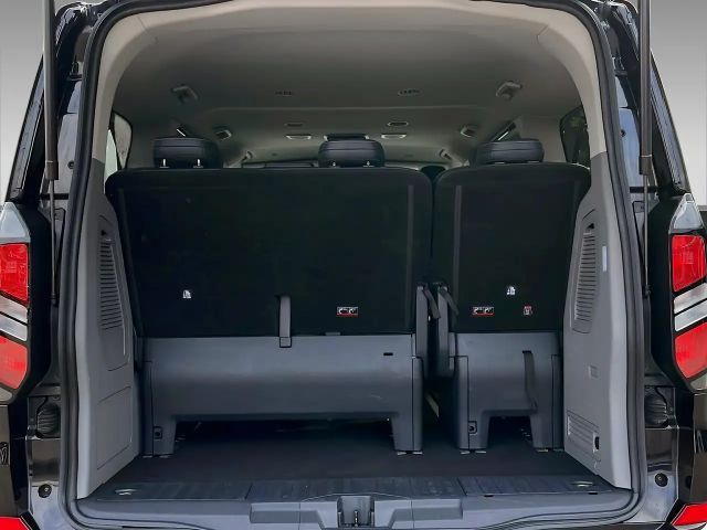 Ford Tourneo