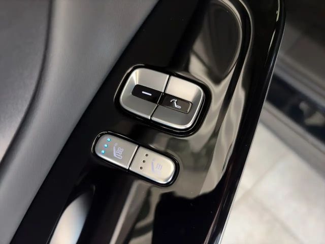 Xpeng G9