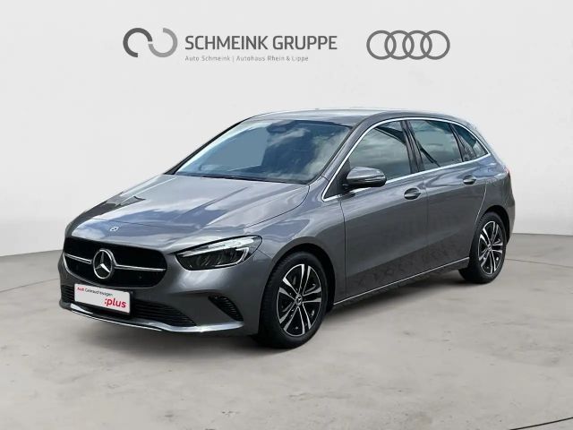 Mercedes-Benz B 180 Progressive MBUX Navi LED RFK SHZ LHZ 2023 Benzine