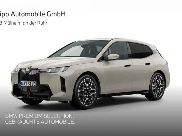 BMW iX xDrive45 M Sport AHK Autobahnas. H&K 360° 22" 2025 Elektrisch