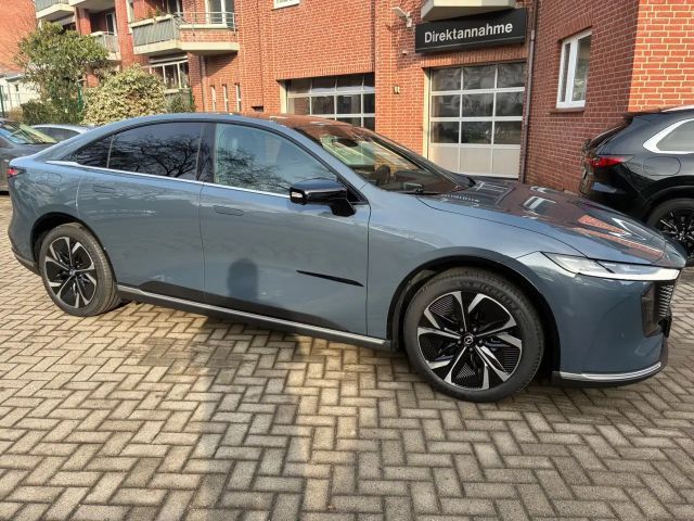 Mazda 6e