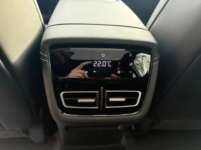 Mazda 6e