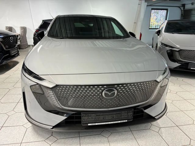 Mazda 6e