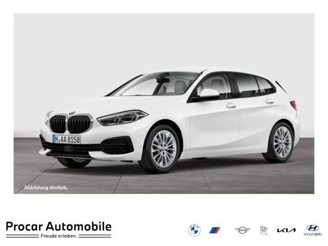 BMW 118 i /5 RFK NAVI LED Sound Syst. PDC V+H DAB LM 2023 Benzine