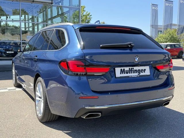 BMW 520
