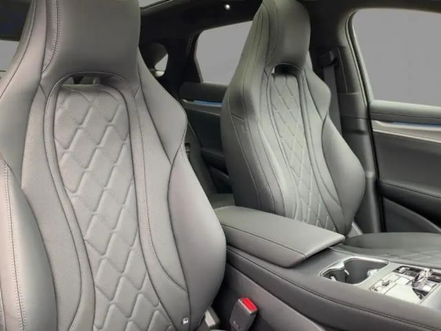 BYD Sealion 7