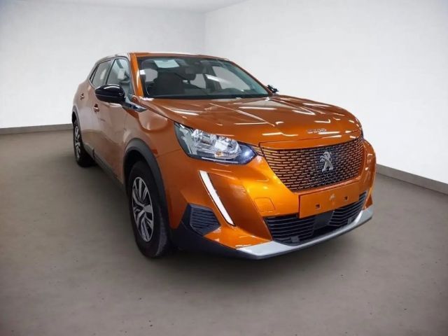 Peugeot e-2008