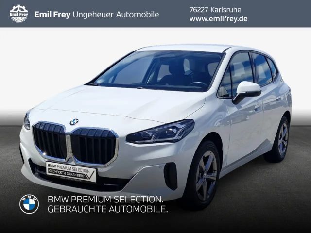 BMW 220 220i Active Tourer Aut. LED AHK Sitzheizung 2025 Benzine