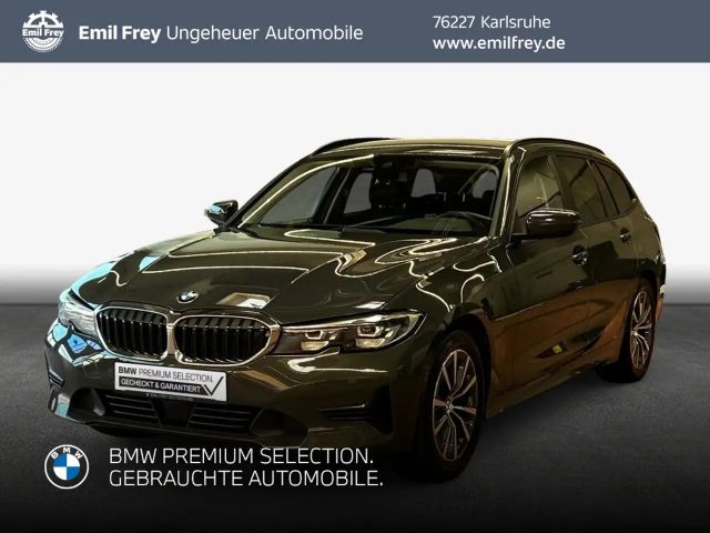 BMW 318 d Touring Advantage, AHK, SHZ 2022 Diesel