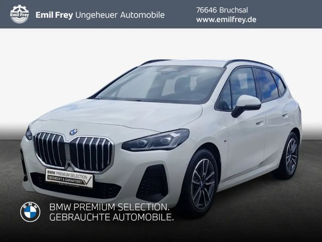 BMW 220 220i Active Tourer Aut M-Paket AHK LED HeadUp H&K 2025 Benzine