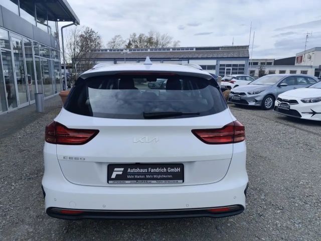 Kia Ceed / cee'd