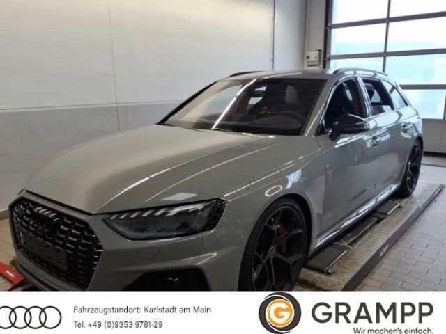 Audi RS4 competition +SPORTABGAS+RS-SCHALENSIT 2023 Benzine
