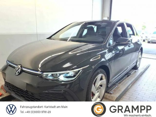 Volkswagen Golf GTE GTE +LED+ASSISTS+DAB+EINPARK+NAVI+CARPLAY+ 2021 Hybride / Benzine