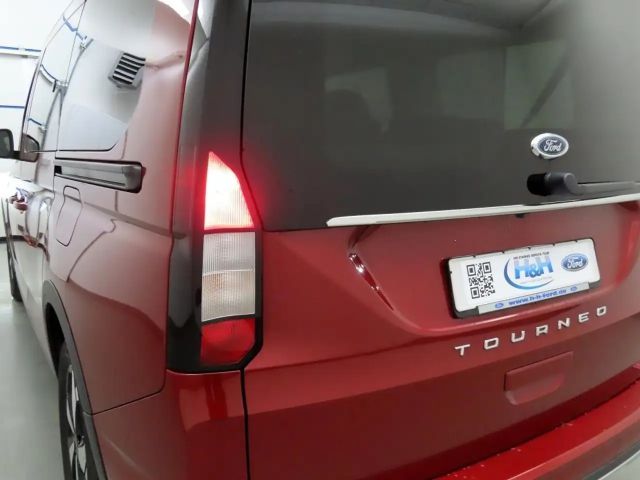 Ford Grand Tourneo